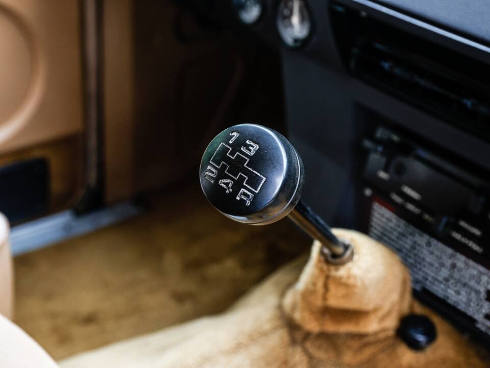 Imagen 21/38 de Land Rover Range Rover Classic (1983)