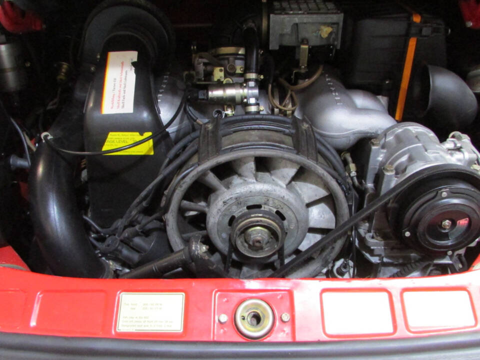 Bild 13/22 von Porsche 911 Carrera 3.2 (1986)