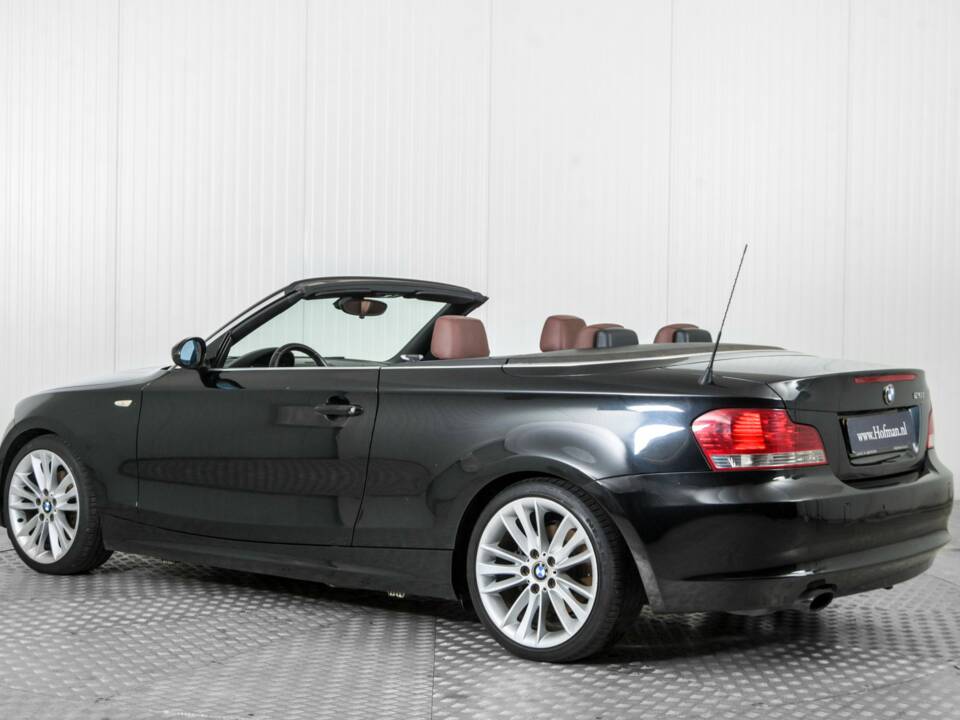 Image 6/50 de BMW 120i (2008)