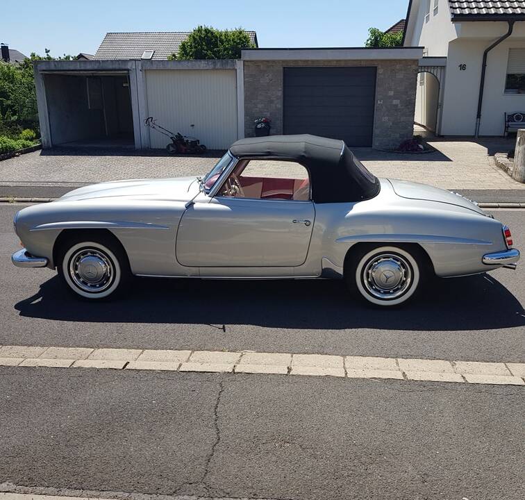 Image 1/8 de Mercedes-Benz 190 SL (1956)
