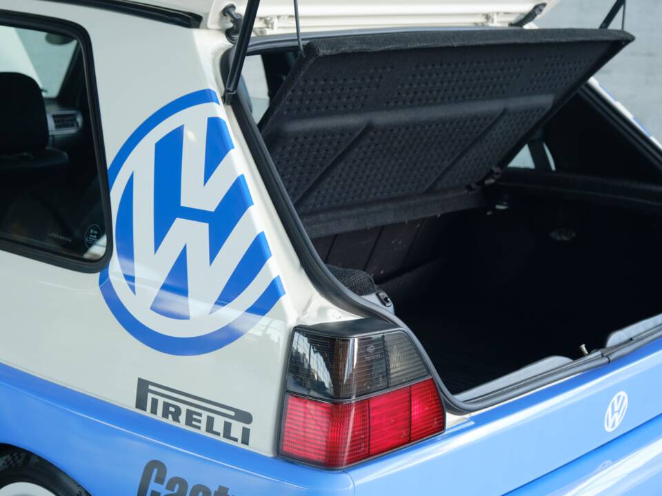 Bild 34/47 von Volkswagen Golf II Rallye 1.8 (1989)