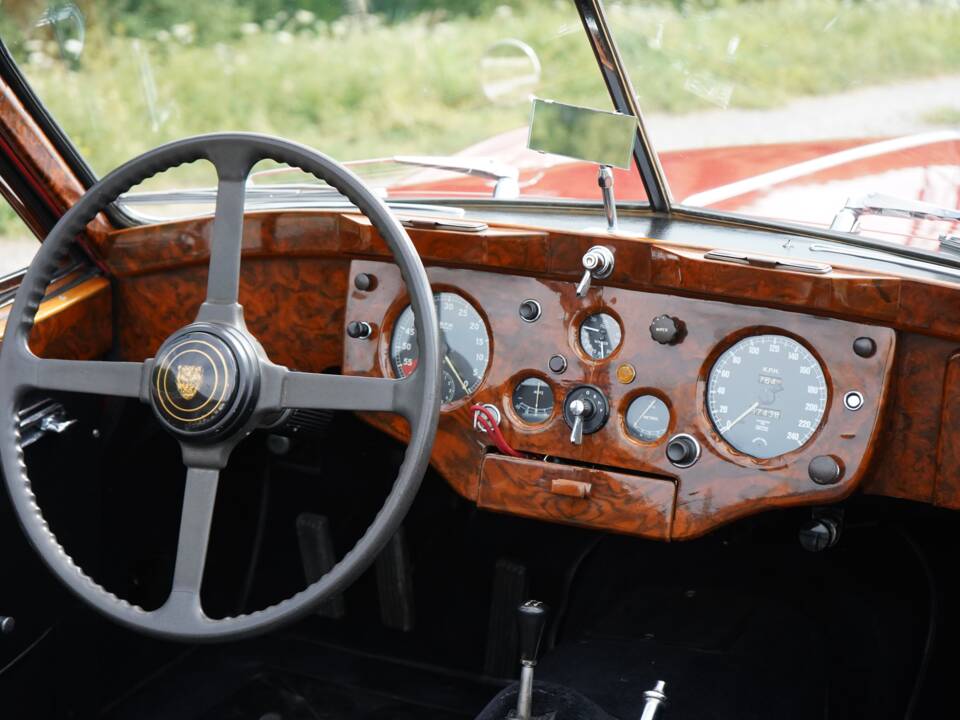 Imagen 4/51 de Jaguar XK 140 SE DHC (1957)