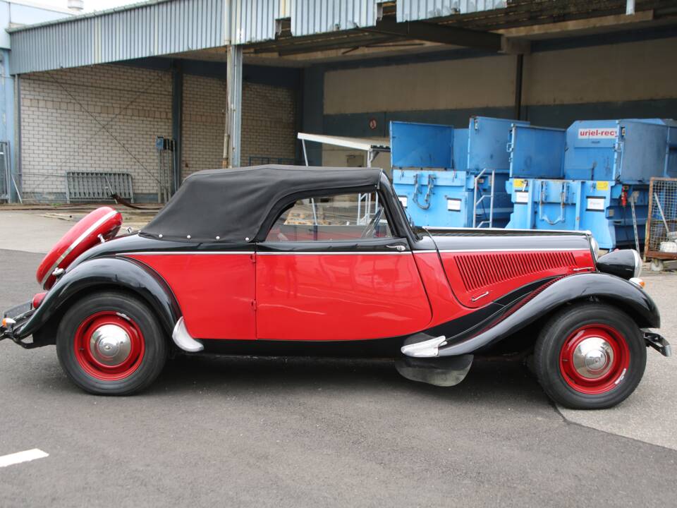 Immagine 8/45 di Citroën Traction Avant 11 BL (1952)