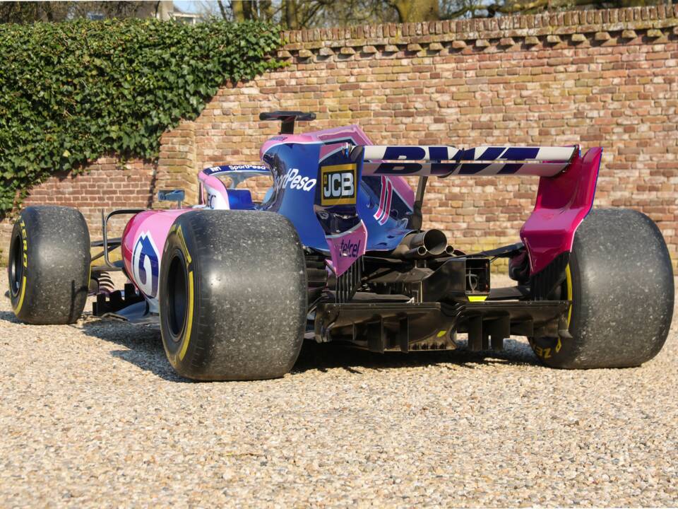 Image 32/48 of Force India VJM10 (2017)