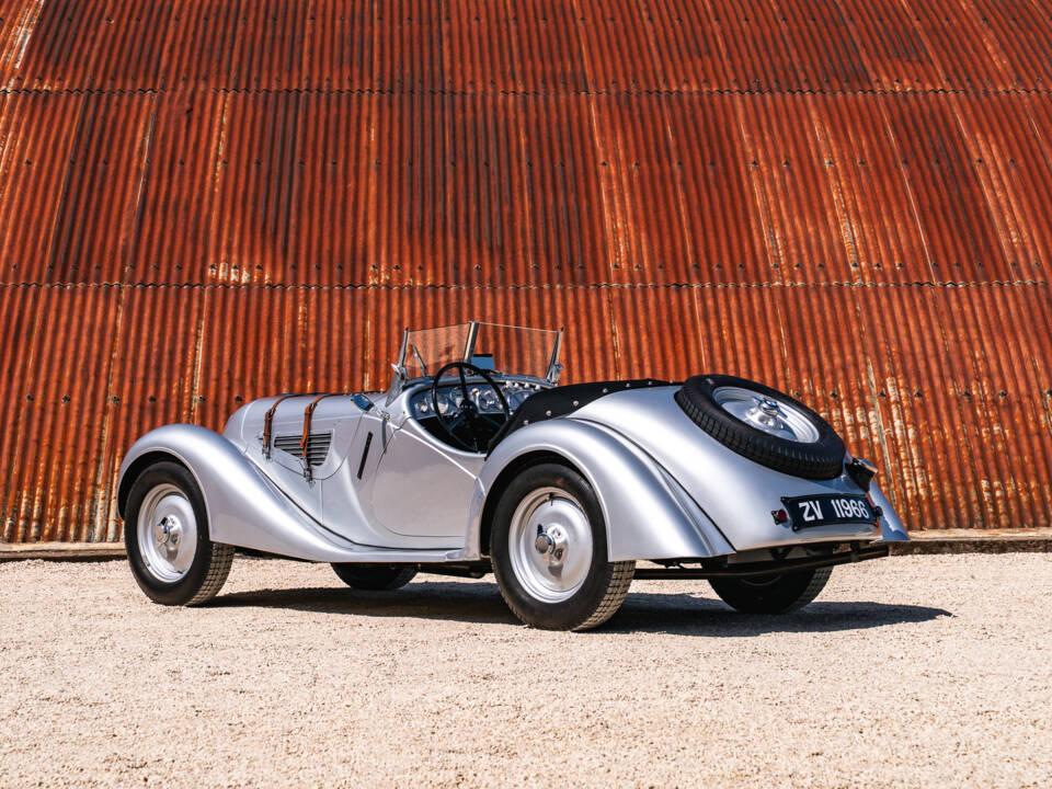 Immagine 10/35 di BMW 328 (1938)