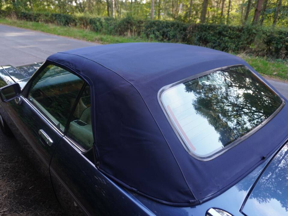 Image 19/20 of Jaguar XJS 5.3 V12 (1989)