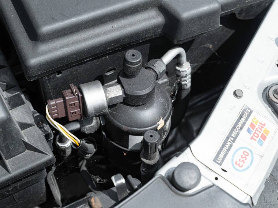 Imagen 44/48 de Peugeot 406 Coupé 2.0 16V (2000)