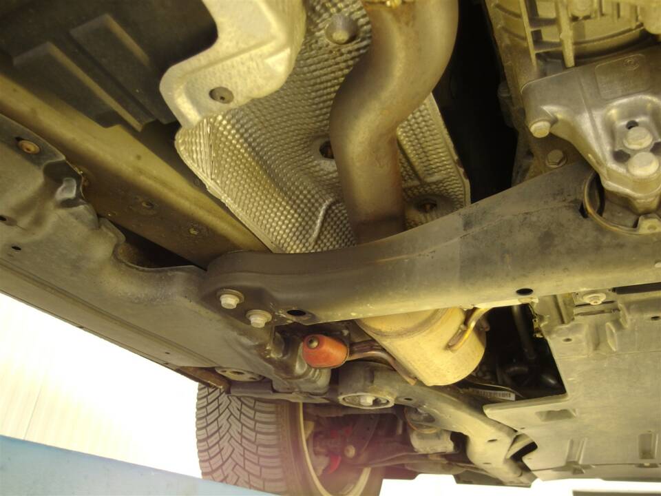 Image 98/99 of Porsche Cayenne Turbo (2007)