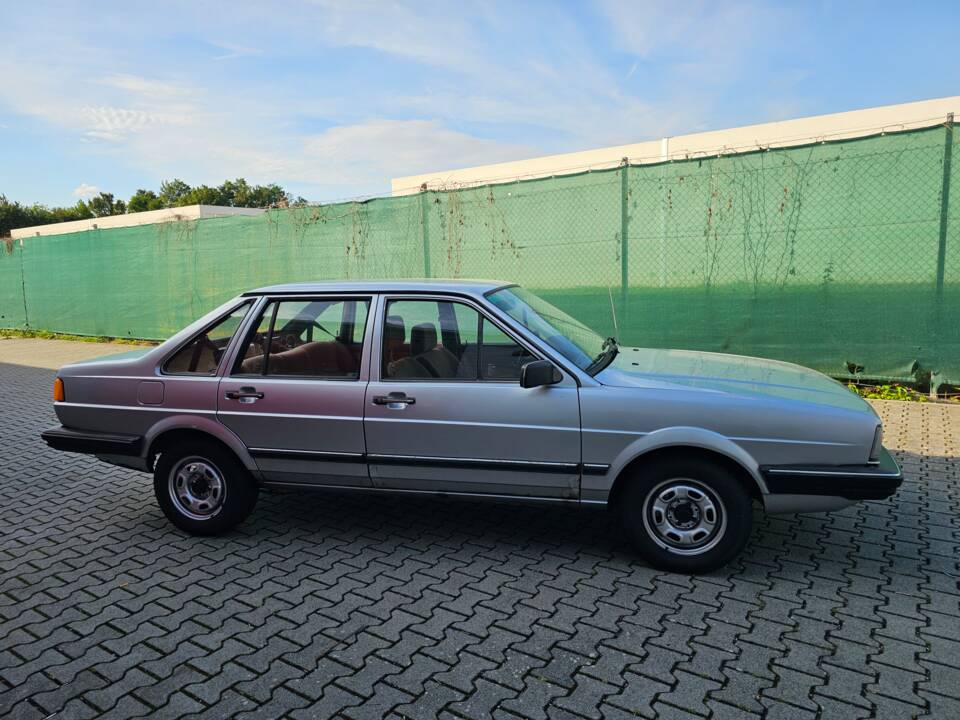 Imagen 15/41 de Volkswagen Santana 1.6 (1985)