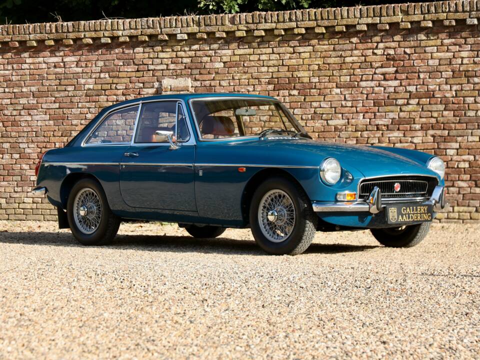 Immagine 33/50 di MG MGB GT (1971)