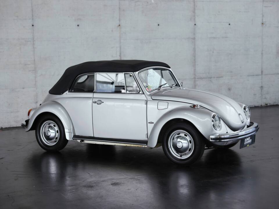 Image 6/37 of Volkswagen Beetle 1302 (1971)