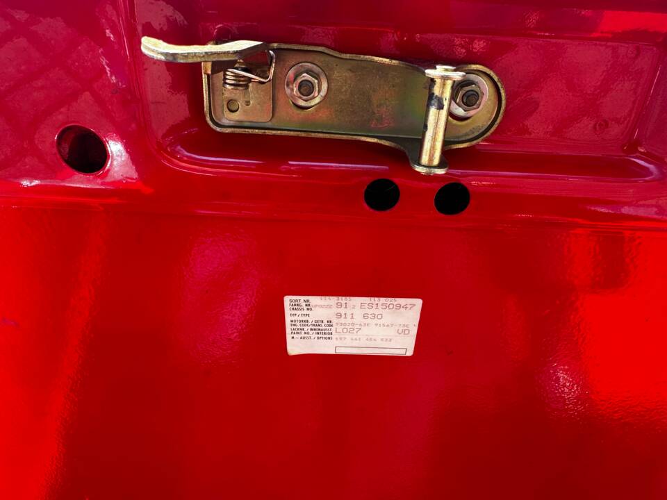 Bild 32/41 von Porsche 911 Carrera 3.2 (1984)