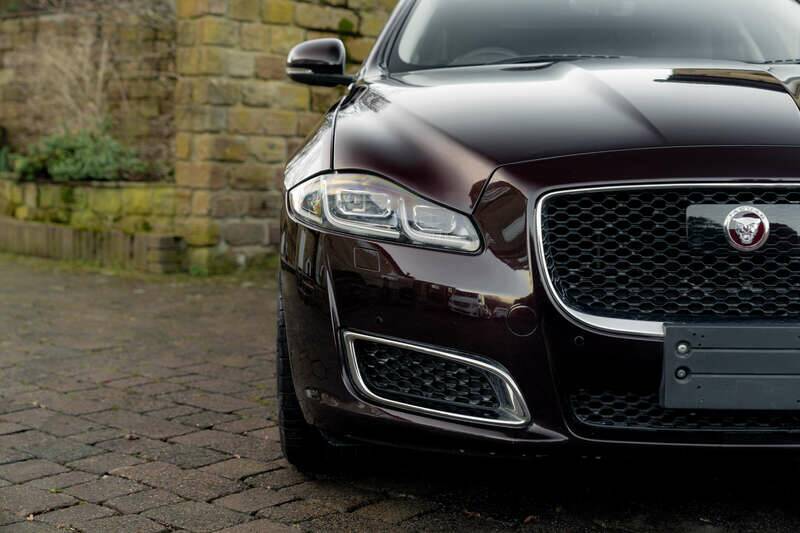 Bild 23/50 von Jaguar XJ 3.0 (2019)