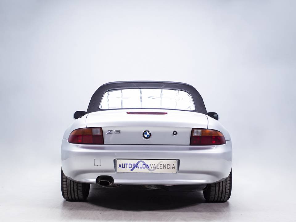 Image 11/37 de BMW Z3 1.9 (1997)