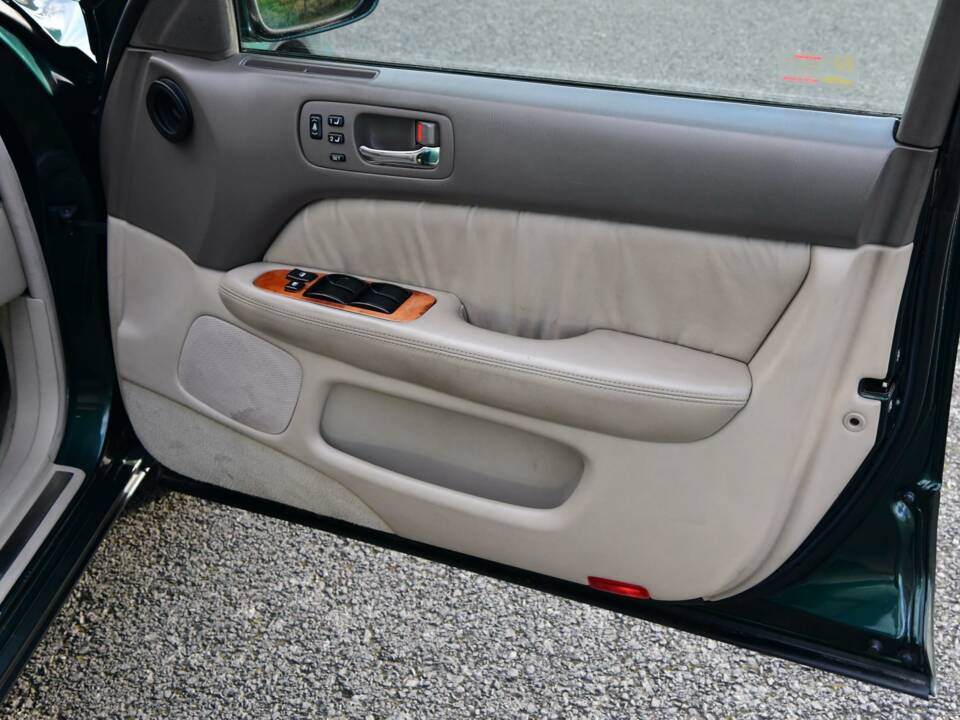 Afbeelding 30/50 van Lexus LS 400 (1998)