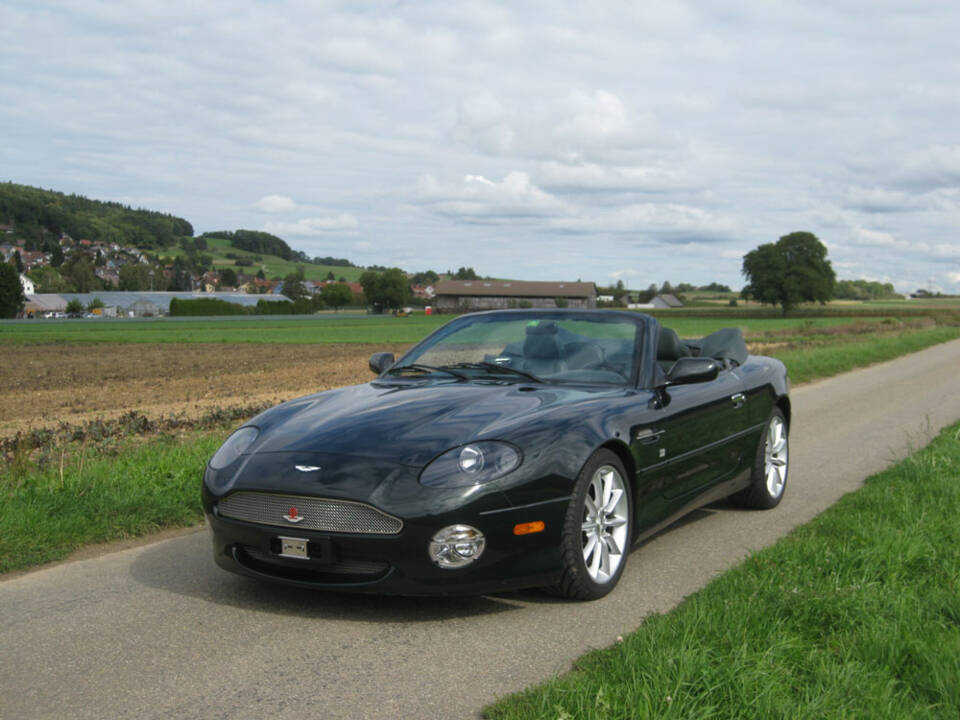 Image 1/19 of Aston Martin DB 7 Vantage Volante (2001)