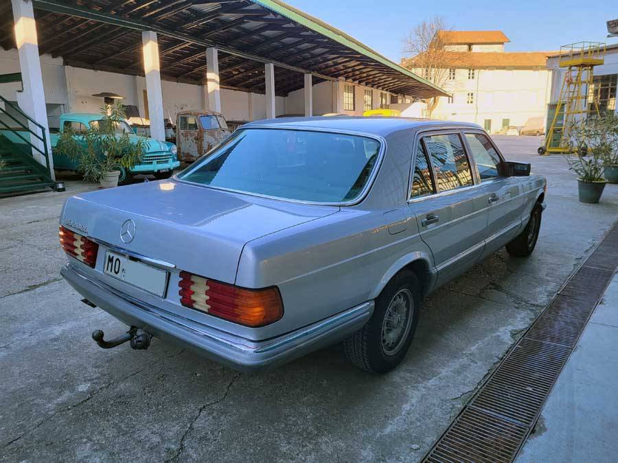 Imagen 7/30 de Mercedes-Benz 500 SEL (1985)