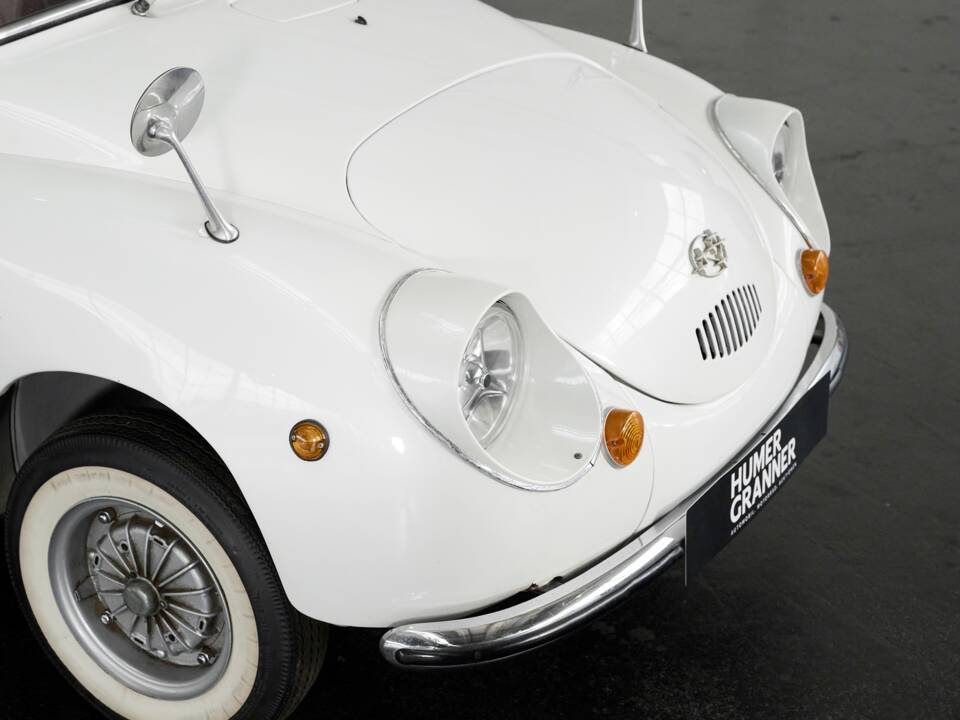 Image 22/48 of Subaru 360 (1970)