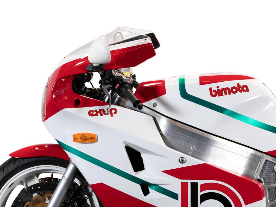 Immagine 6/35 di Bimota YB8 (1991)