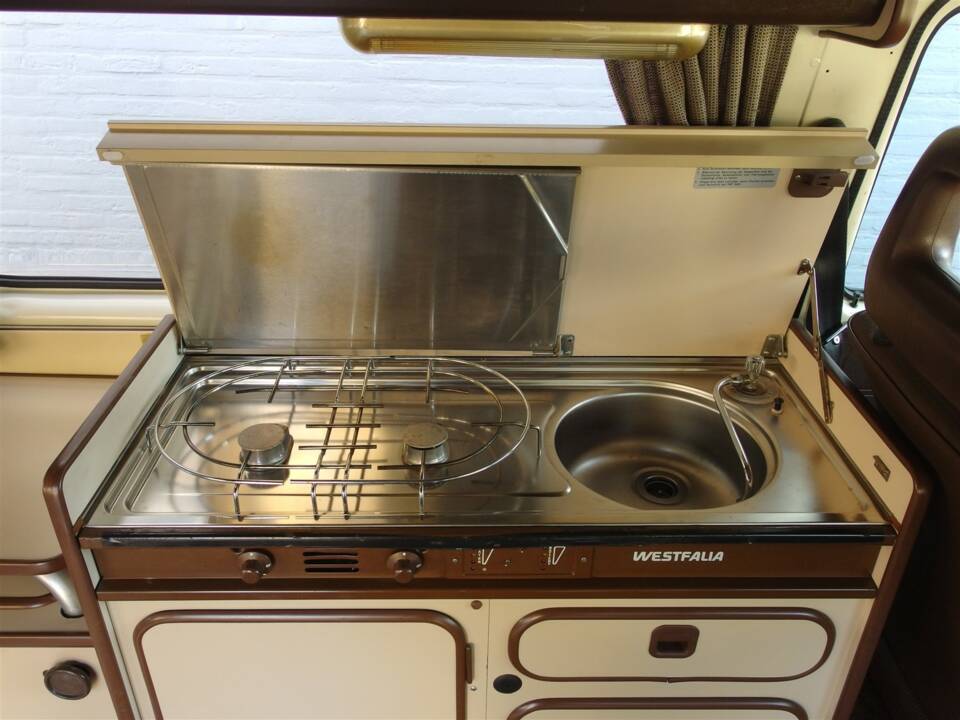 Bild 67/97 von Volkswagen T3 Westfalia 1.9 (1983)