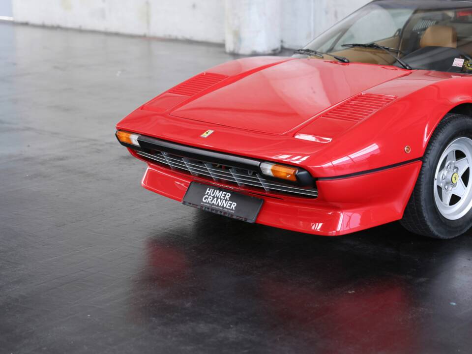 Image 15/50 of Ferrari 308 GTSi (1982)