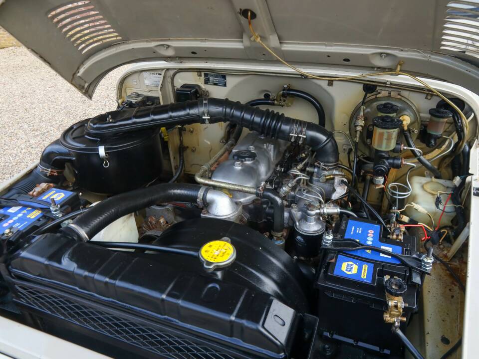Image 20/50 of Toyota Land Cruiser BJ 40 (1980)