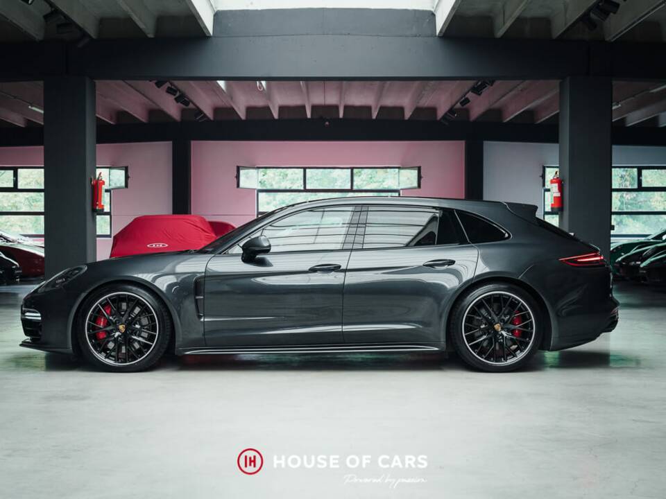 Image 10/24 of Porsche Panamera Turbo (2018)