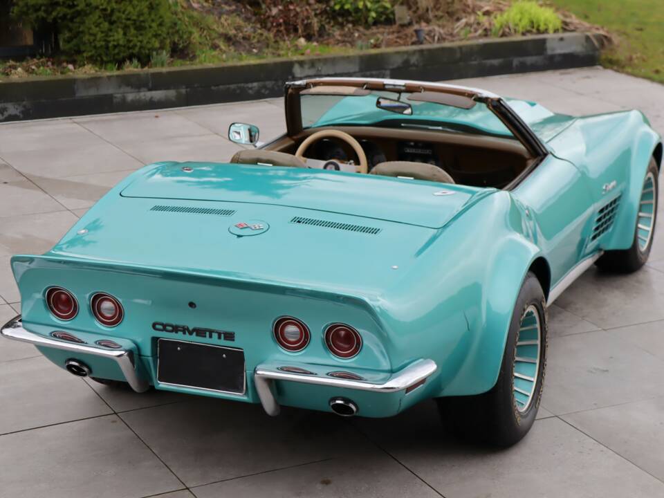 Image 44/50 of Chevrolet Corvette Stingray (1972)