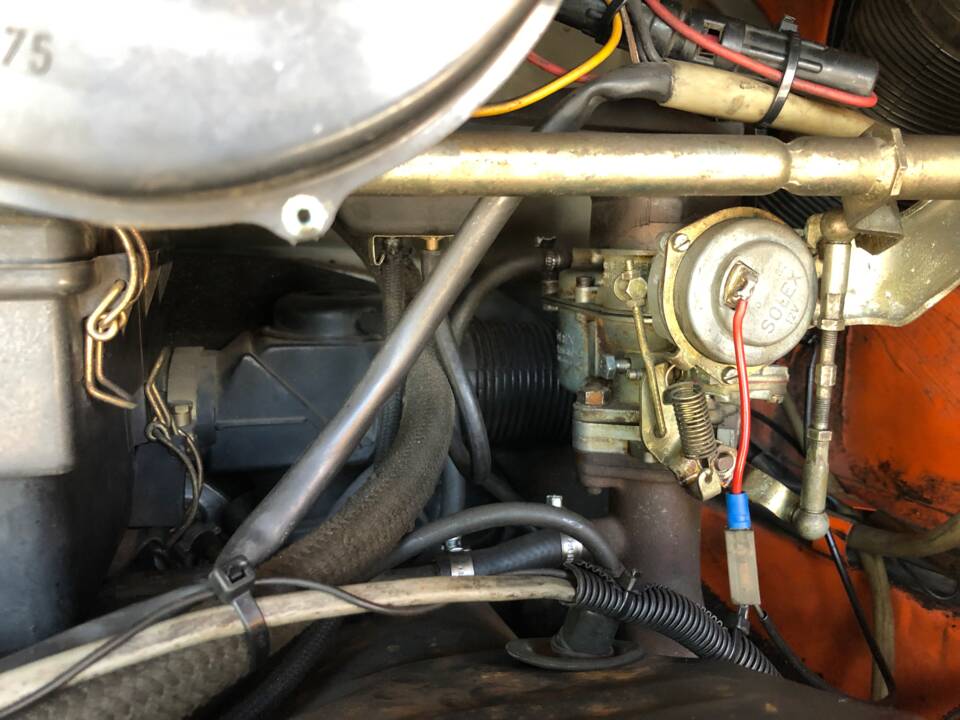 Image 7/7 de Volkswagen T2b minibus (1977)