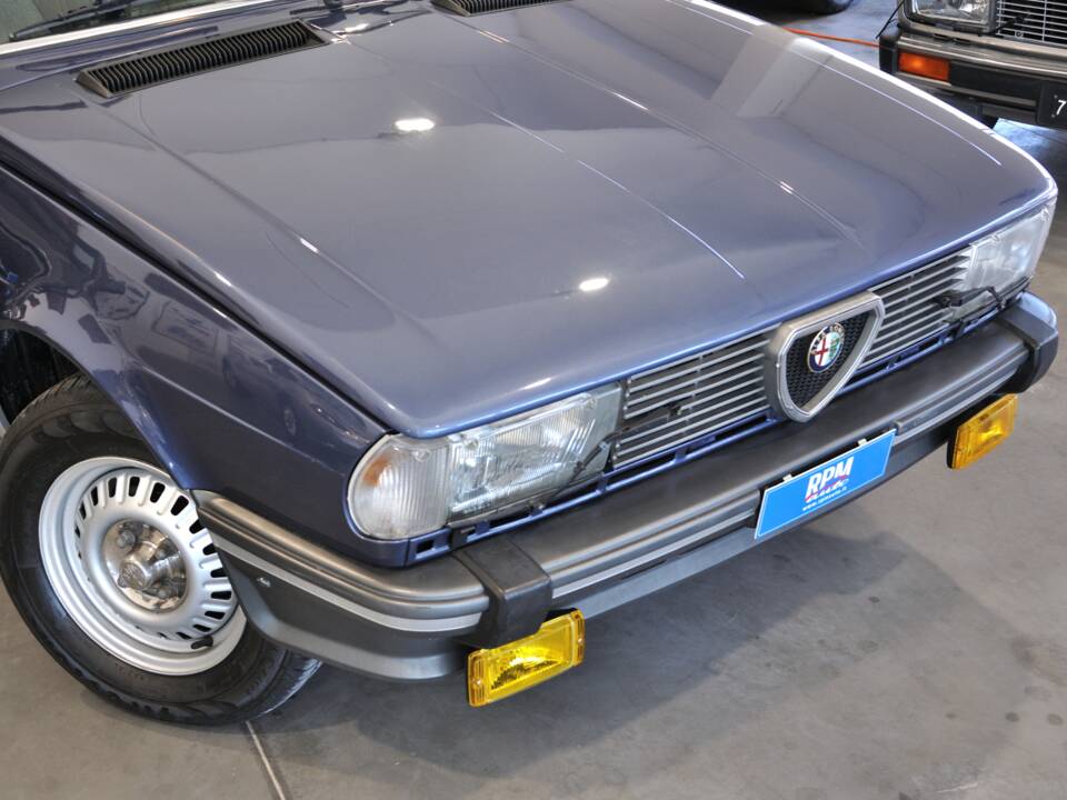 Image 9/29 of Alfa Romeo Giulietta 1.8 (1983)