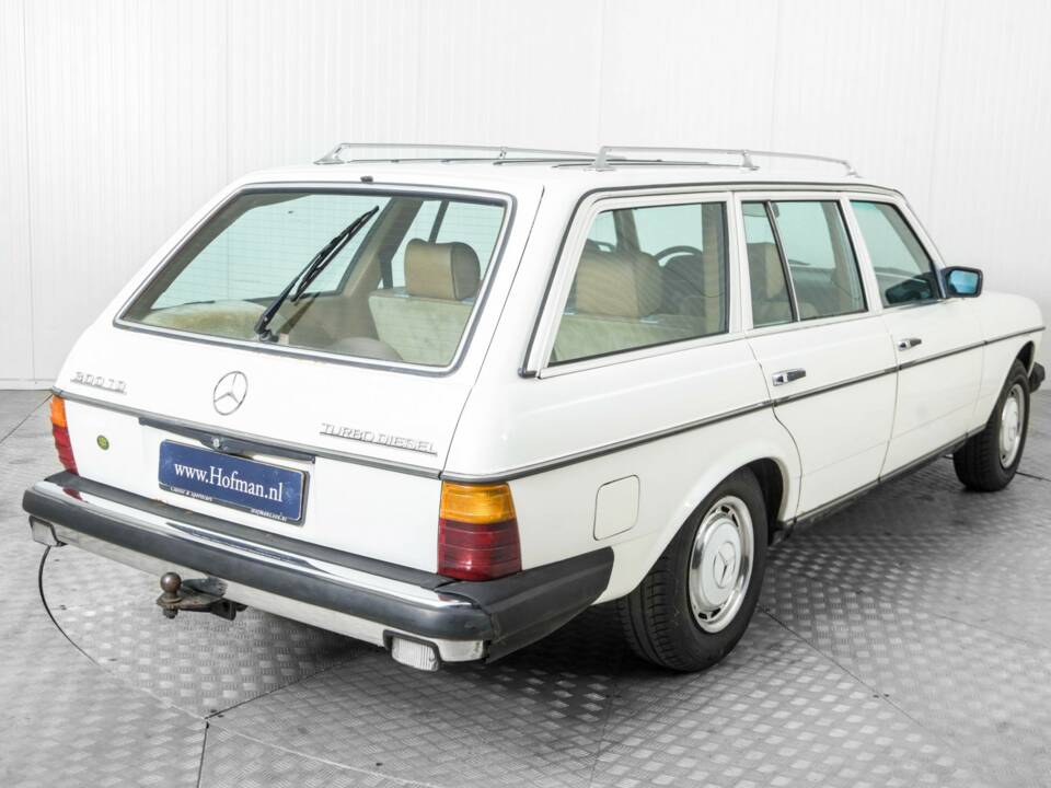 Bild 26/50 von Mercedes-Benz 300 D (1983)