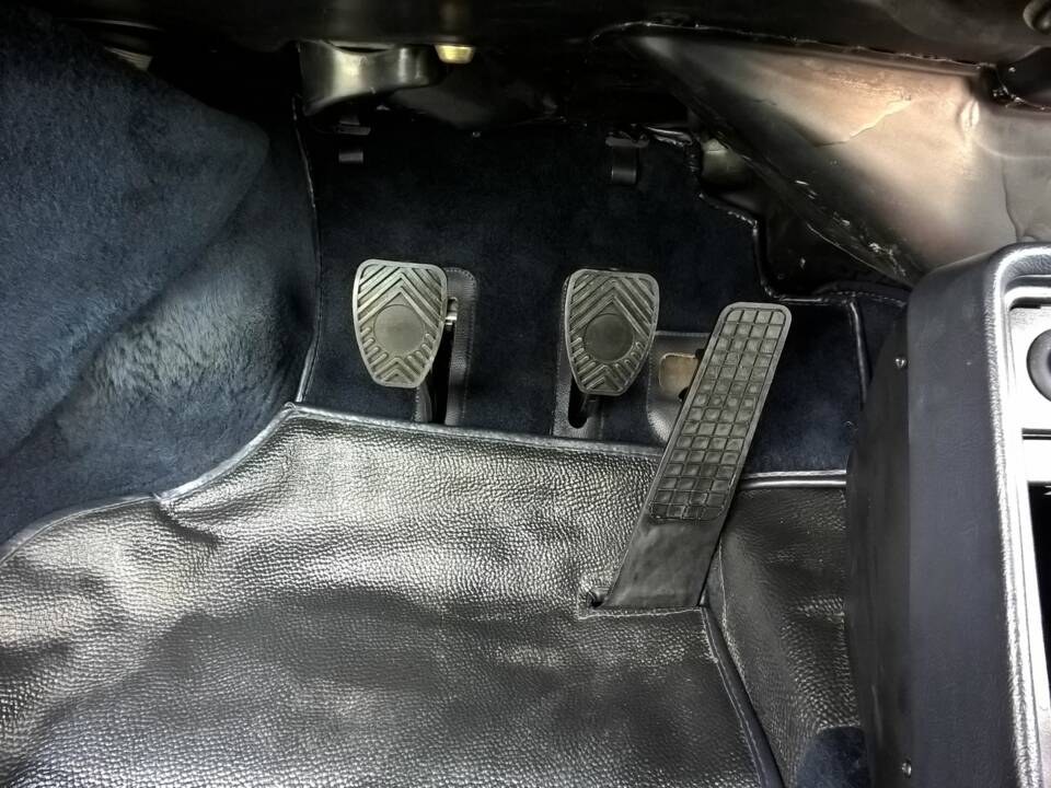 Imagen 13/24 de Porsche 911 Carrera 3.2 (1988)