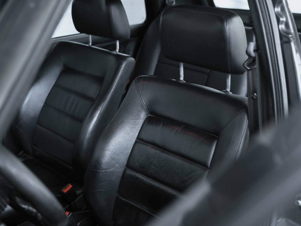 Image 18/39 of Volkswagen Golf Mk II GTi 16V 1.8 (1991)