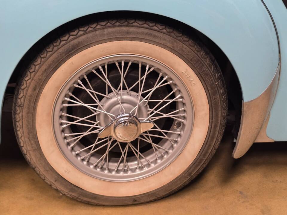 Image 41/50 of Triumph TR 3A (1959)