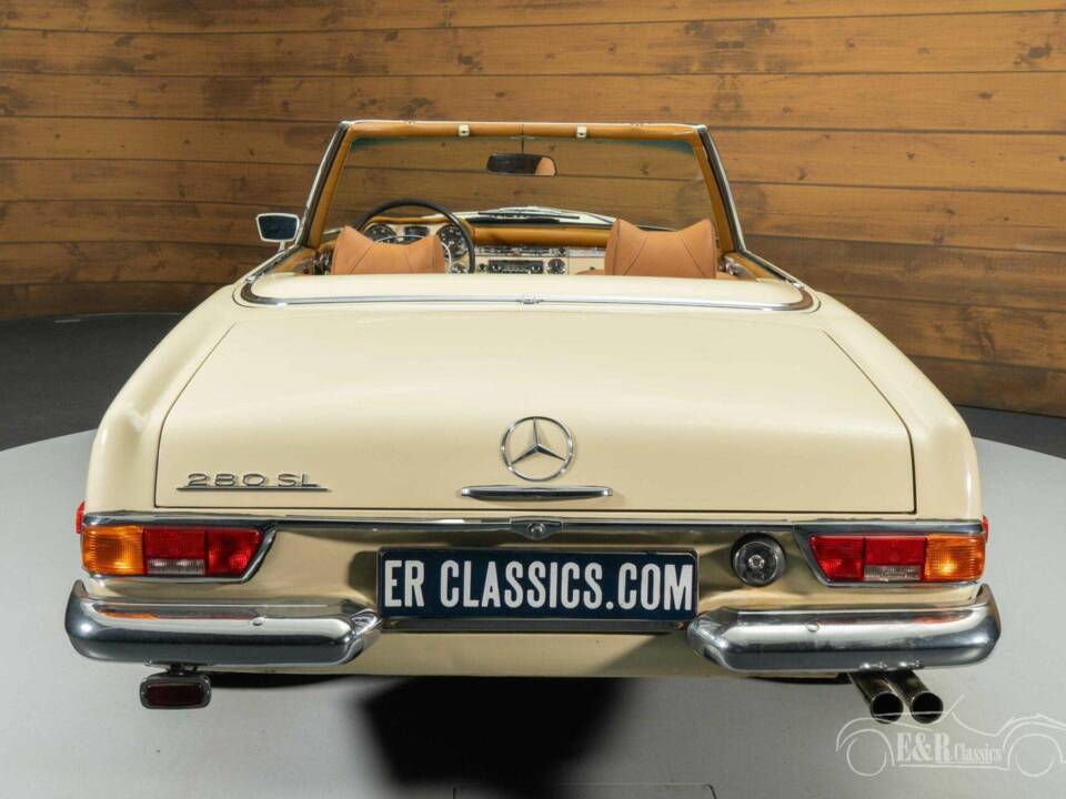 Image 15/19 de Mercedes-Benz 280 SL (1970)