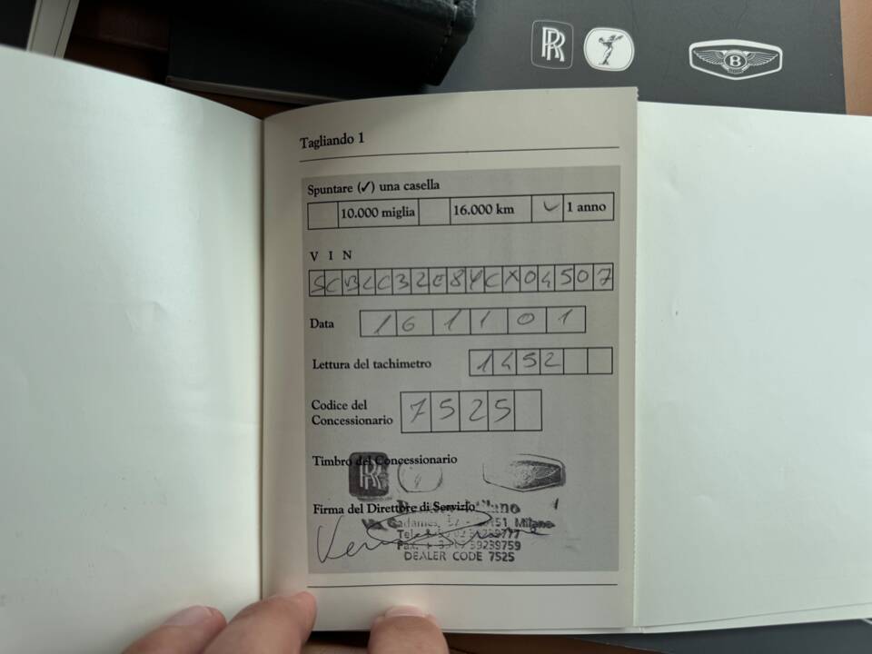 Image 36/44 of Bentley Arnage Green Label (2000)