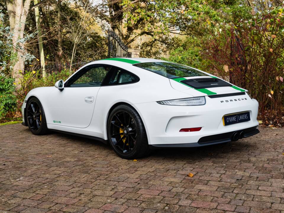 Image 5/42 of Porsche 911 R (2016)