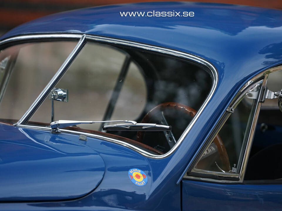 Image 5/24 of Jaguar XK 120 FHC (1953)