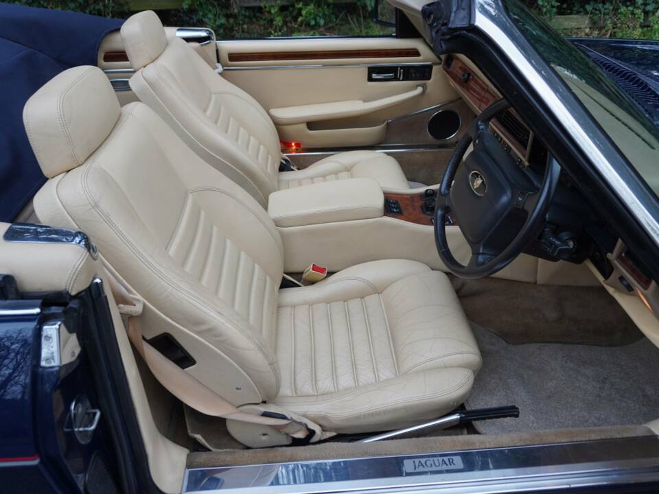 Bild 9/20 von Jaguar XJS 5.3 V12 (1992)