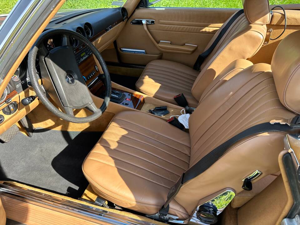 Image 9/11 de Mercedes-Benz 380 SL (1982)