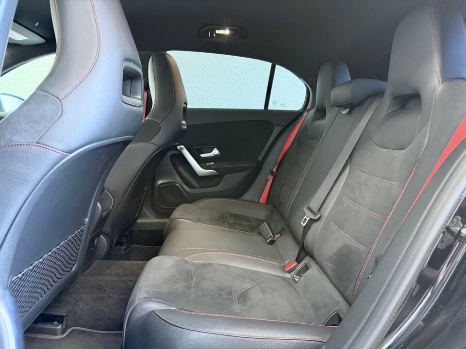 Bild 23/30 von Mercedes-Benz A 35 AMG 4MATIC (2021)