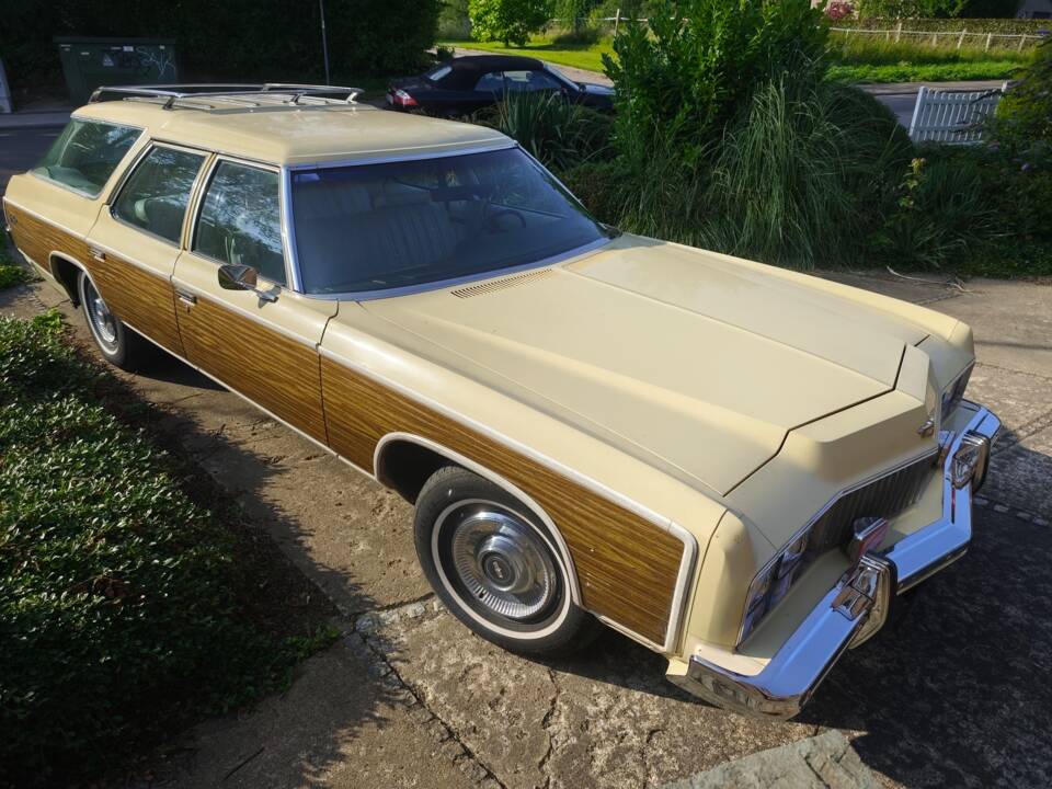 Image 4/13 of Chevrolet Caprice Estate (1973)