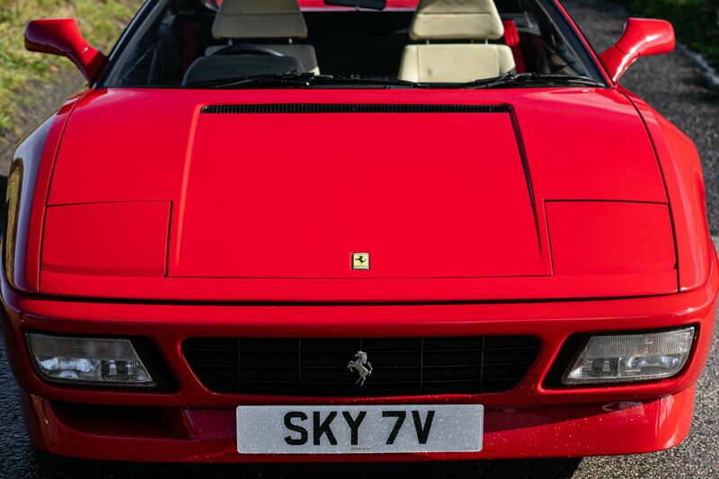 Image 15/36 of Ferrari 348 TS (2000)