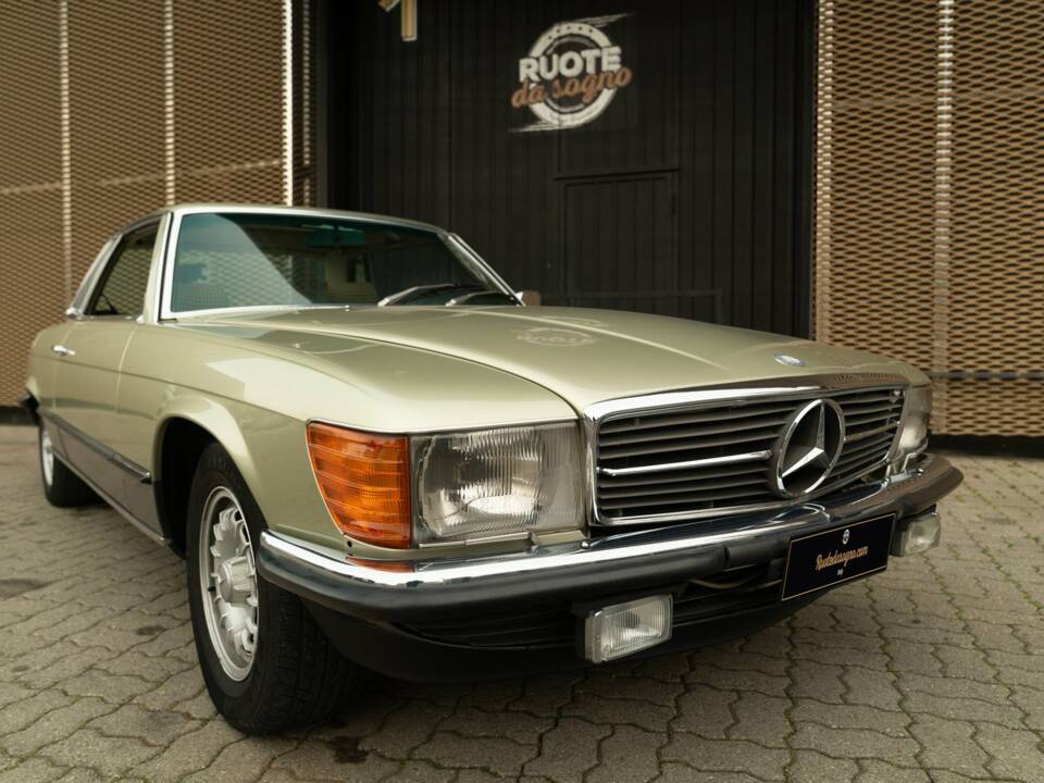 Image 9/50 of Mercedes-Benz 500 SEC (1984)