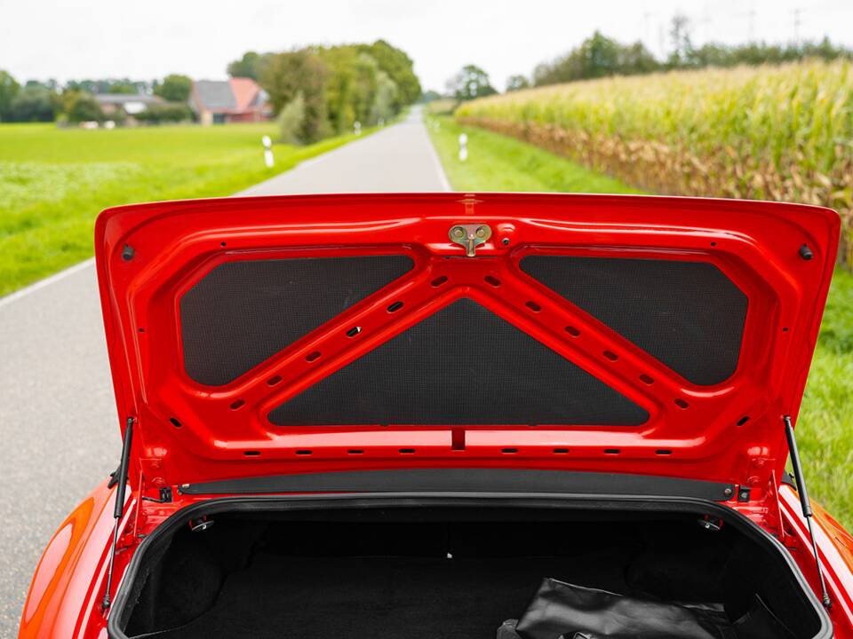 Bild 37/43 von Porsche 944 Turbo (1991)