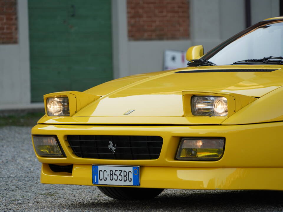 Bild 70/82 von Ferrari 348 TS (1990)