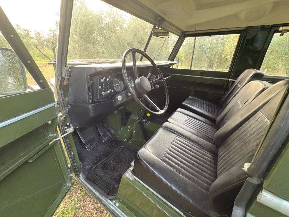 Afbeelding 8/24 van Land Rover 88 (1972)