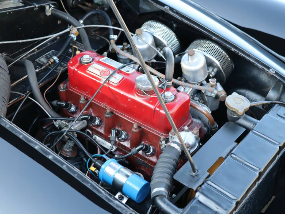 Immagine 7/50 di MG MGA 1600 (1959)