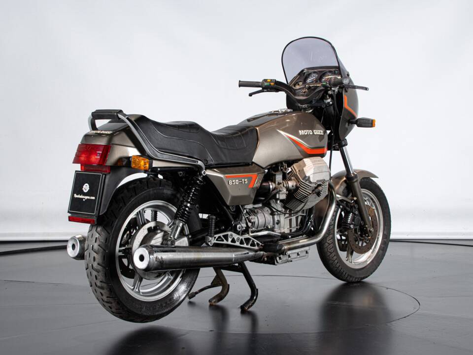Image 5/50 of Moto Guzzi 850 T 5 (1984)
