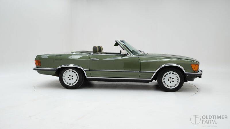 Image 6/15 of Mercedes-Benz 280 SL (1983)